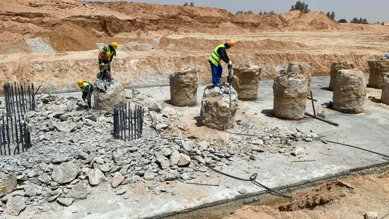 تكسير خرسانة
